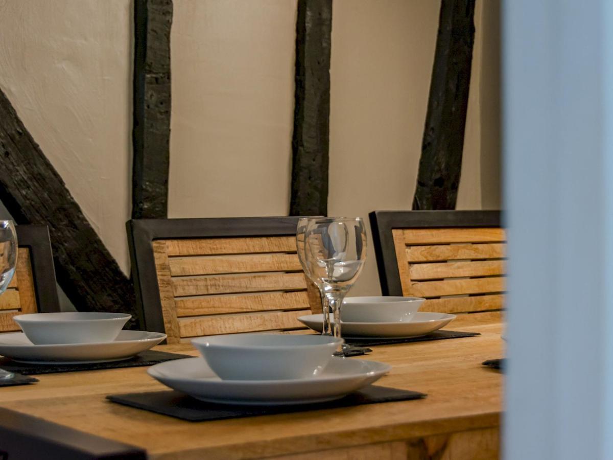 Pass The Keys Renovated Apartment In The Centre Of แคนเทอร์เบอรี ภายนอก รูปภาพ